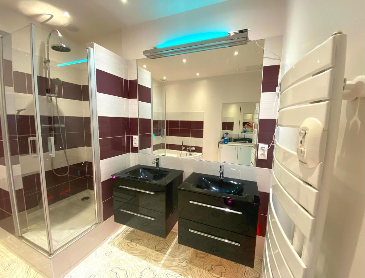 Floydroom'S Pau Chambre Hotes Standing Dans Appartement Partage Proche Chateau Экстерьер фото